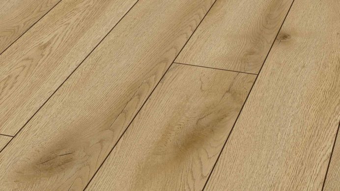 Kronotex Mammut Matterhorn Oak Ruby Laminate Flooring