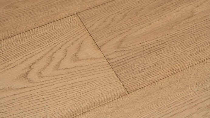 EUROSTYLE Novabelle XL Porto Lite Hardwood